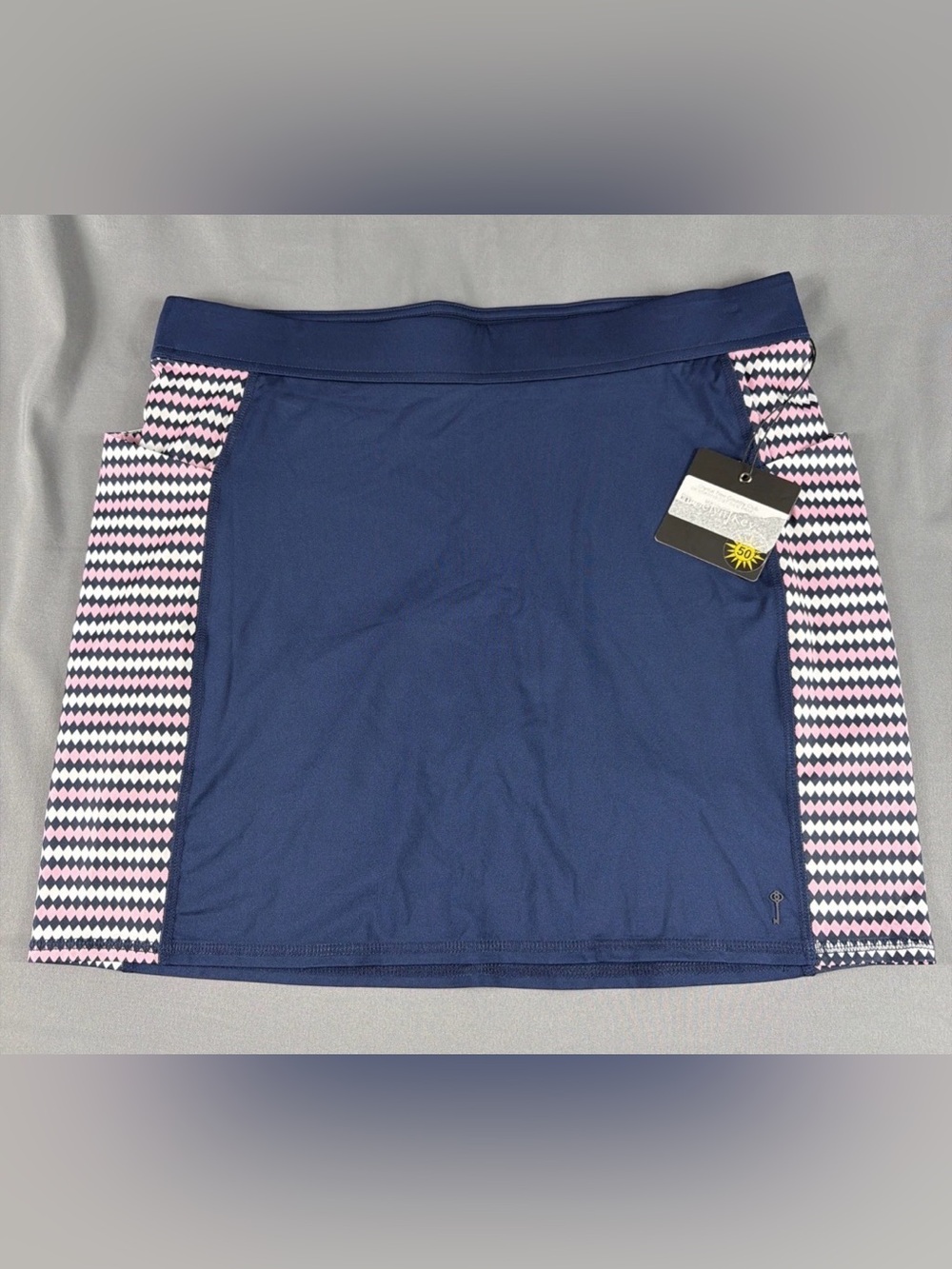 Belyn Key Womens Golf Skort Side Panel Diamond Stripe Large Navy MC MSRP $110